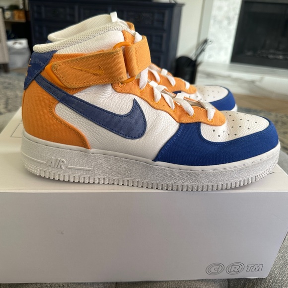 Custom Nike Air Force 1s - Picture 3 of 6